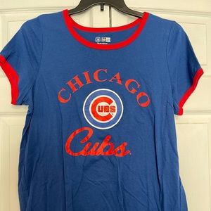 Torrid size 1 Chicago Cubs short sleeve t-shirt.